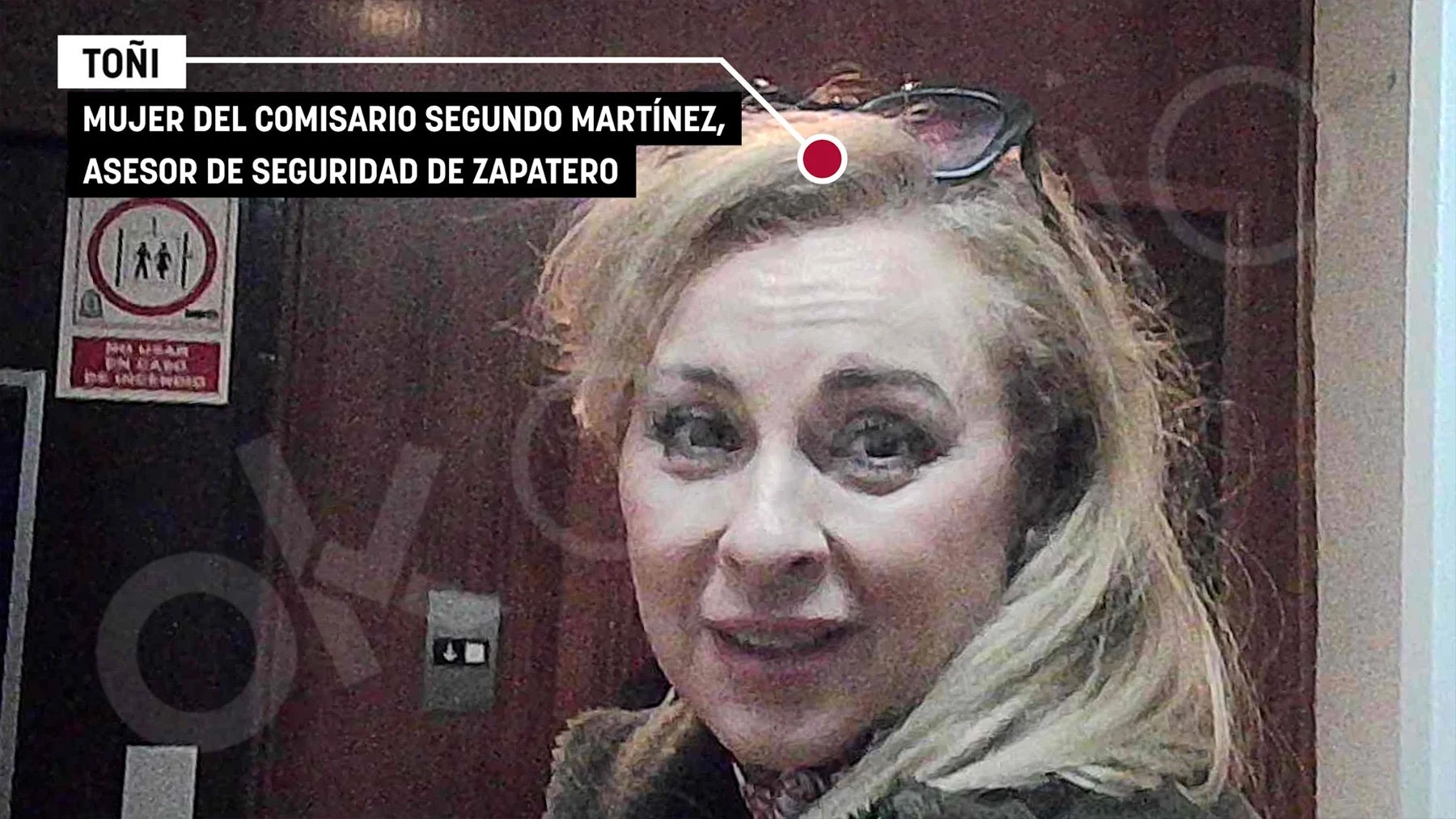 La esposa del jefe de Seguridad de Zapatero fue a consolar a la mujer del ex DAO desolada tras descubrir la infidelidad