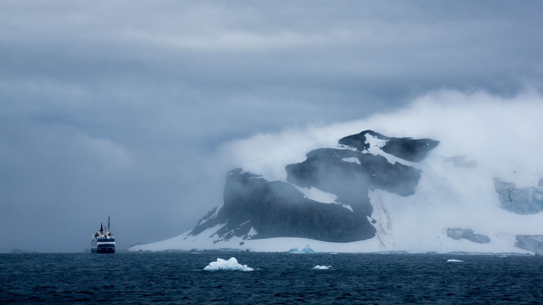 Mar antártico. Imagen de Freepik.