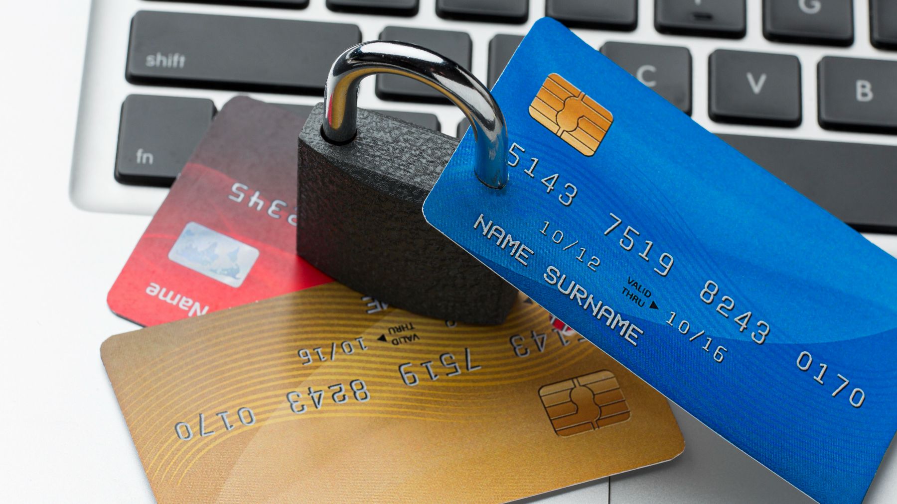 La Seguridad Social tiene retenidos pagos de miles de personas y puedes ser uno de los afectados: comprueba si estas en la lista