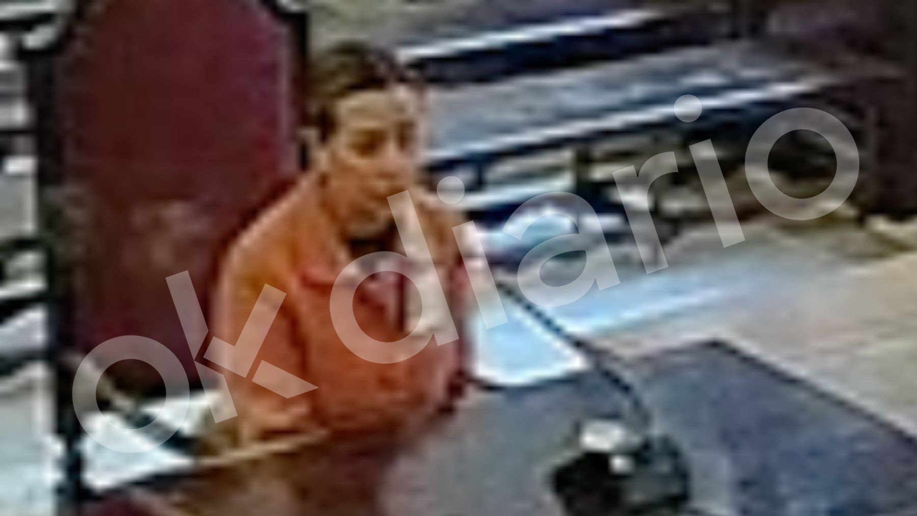 El vídeo de la testigo confesando al juez que entregó 20.000 $ en efectivo a la