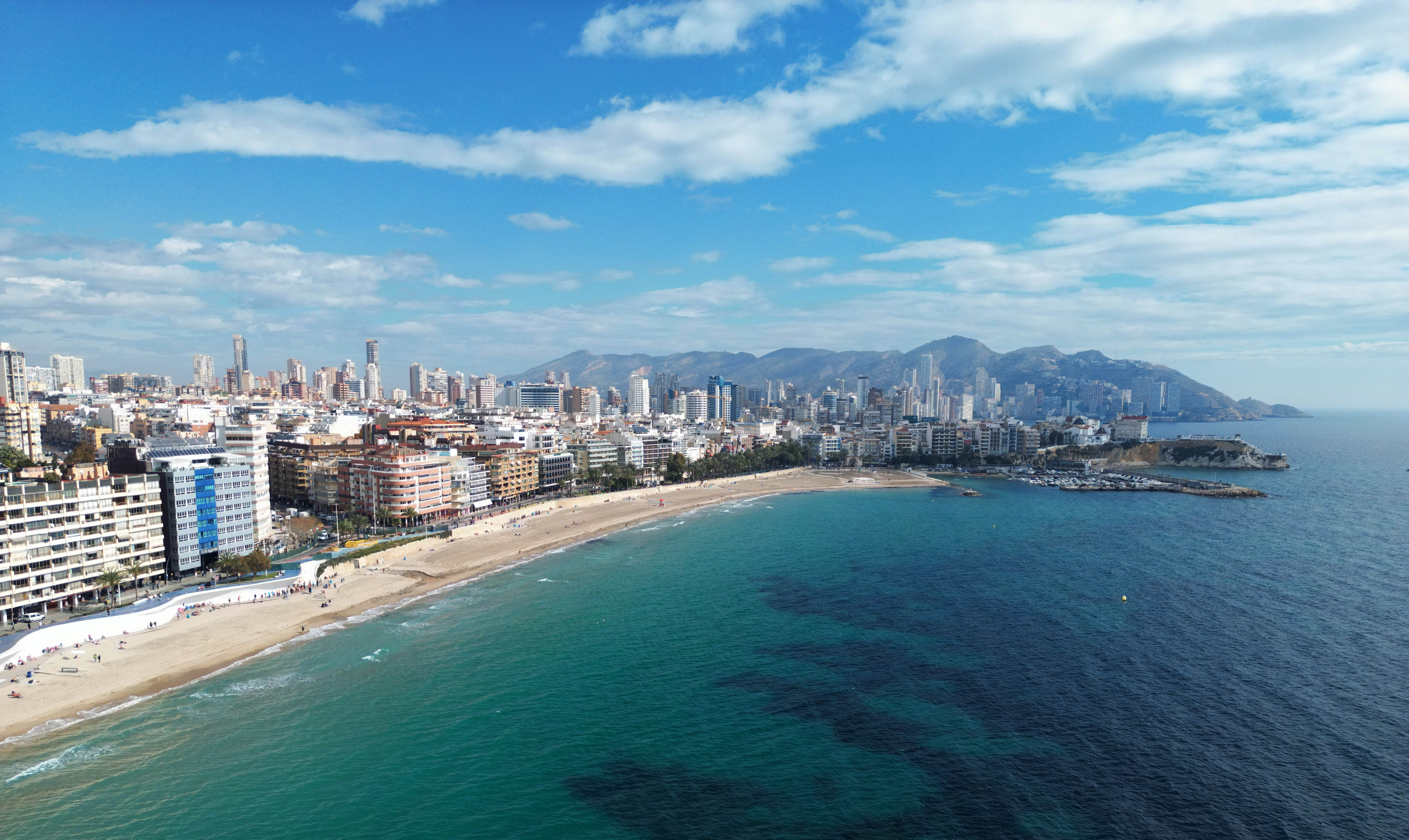 El Ayuntamiento de Benidorm y Veolia contribuyen con más de 45 millones de euros al desarrollo hídrico de la ciudad en los últimos 20 años