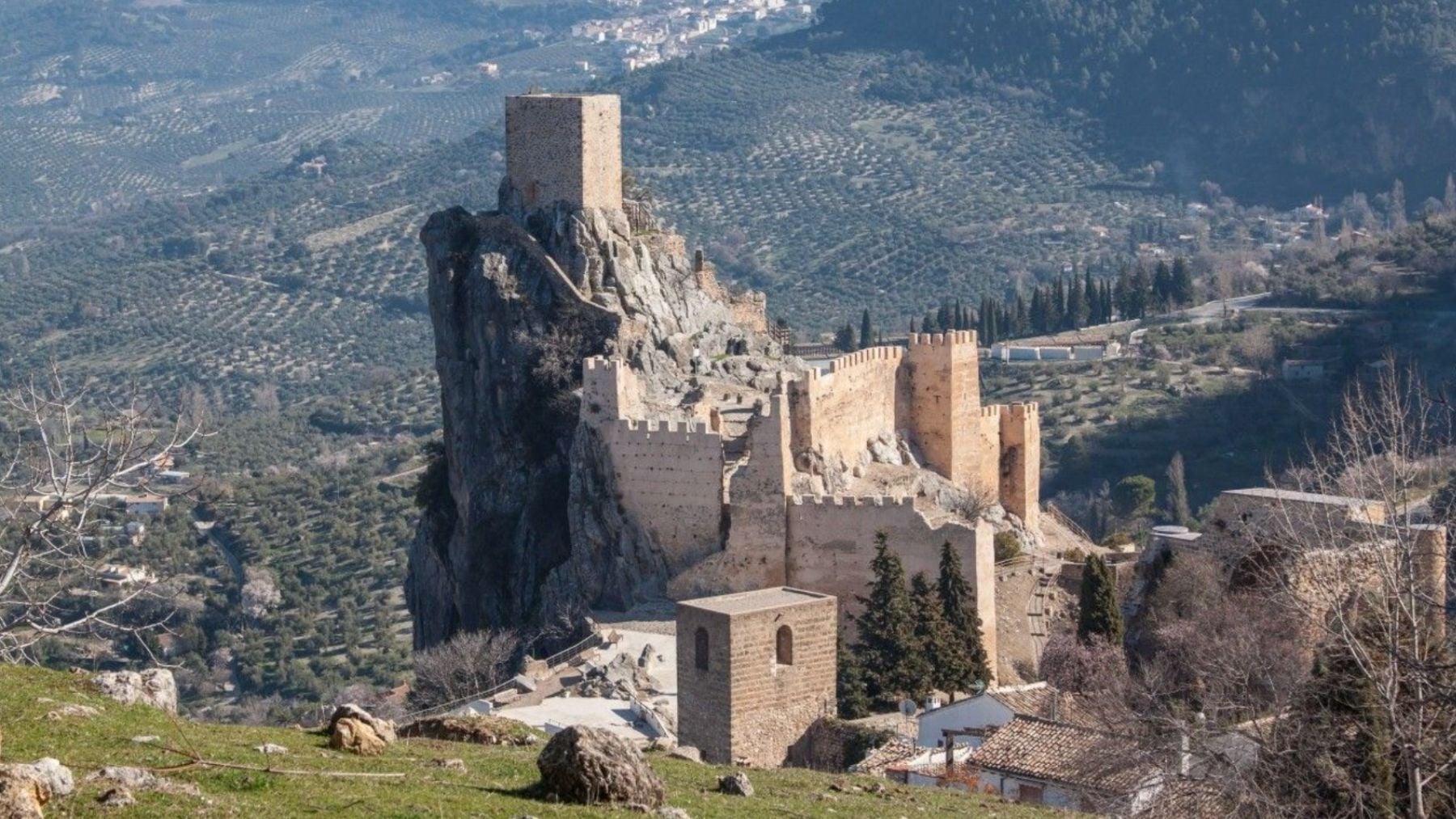 La provincia más olvidada de España tiene un pueblo mágico con un castillo templario