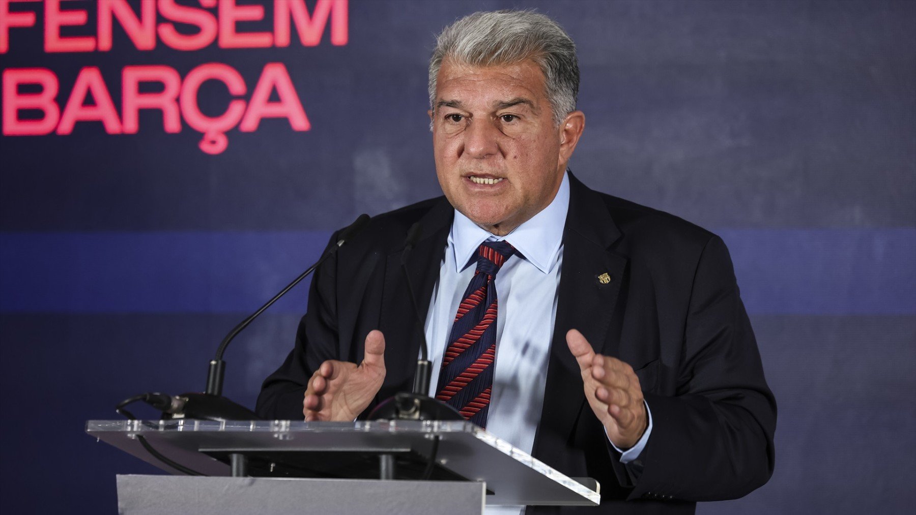 Laporta insiste en que el arbitraje español perjudica al Barça: Nadie nos devolverá los puntos