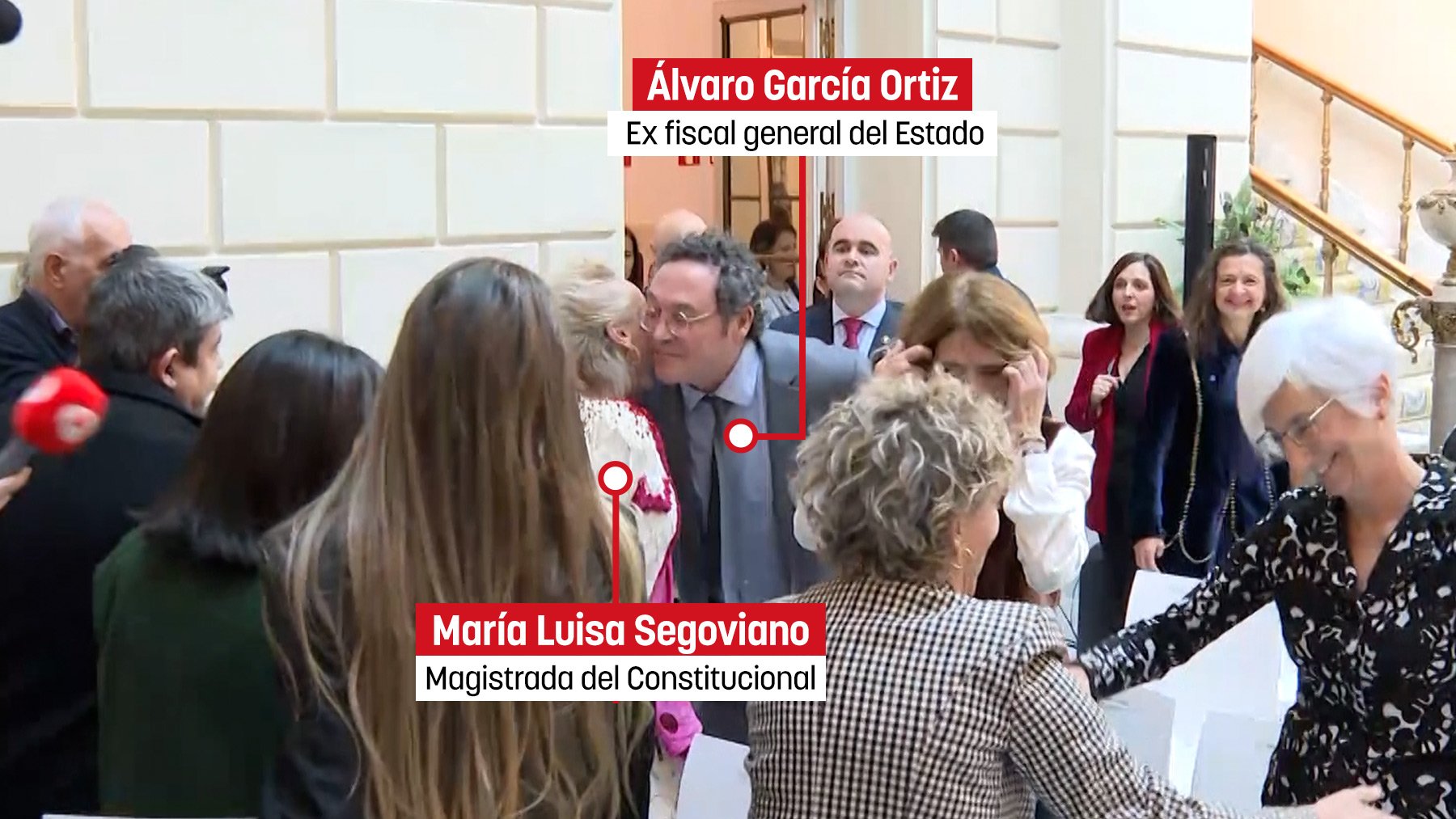Magistrados del Constitucional creen que el ¡mucho ánimo! de Segoviano a García Ortiz la inhabilitan para decidir sobre él