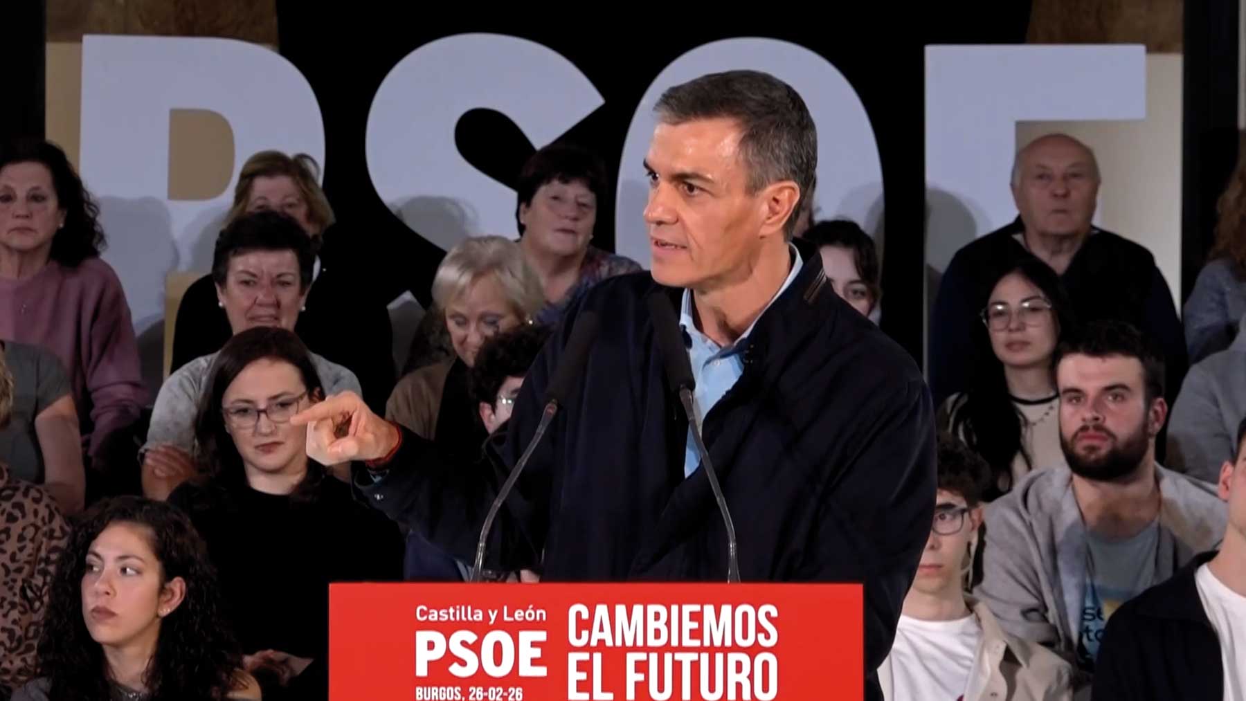 Sánchez tira de otro clásico para abrir la campaña en Castilla y Léon: blindar el aborto en la Constitución
