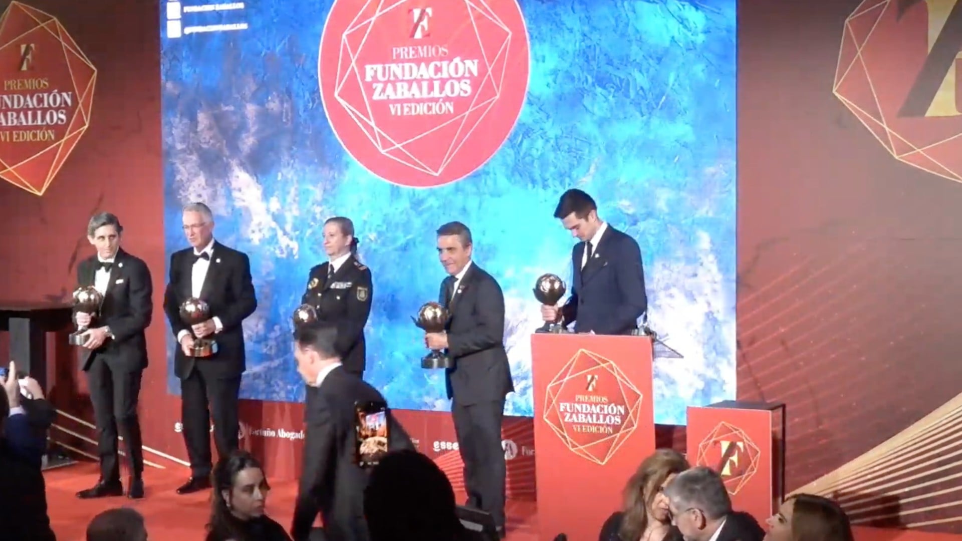 La Fundación Zaballos premia la defensa de los derechos y el compromiso social en su VI gala: “Premiamos la excelencia”