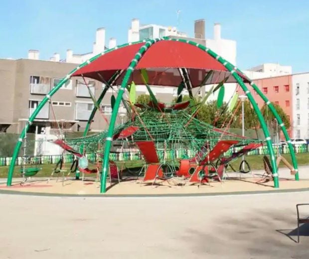 Parque "inclusivo" seg&uacute;n el Ayuntamiento de Alcorc&oacute;n.