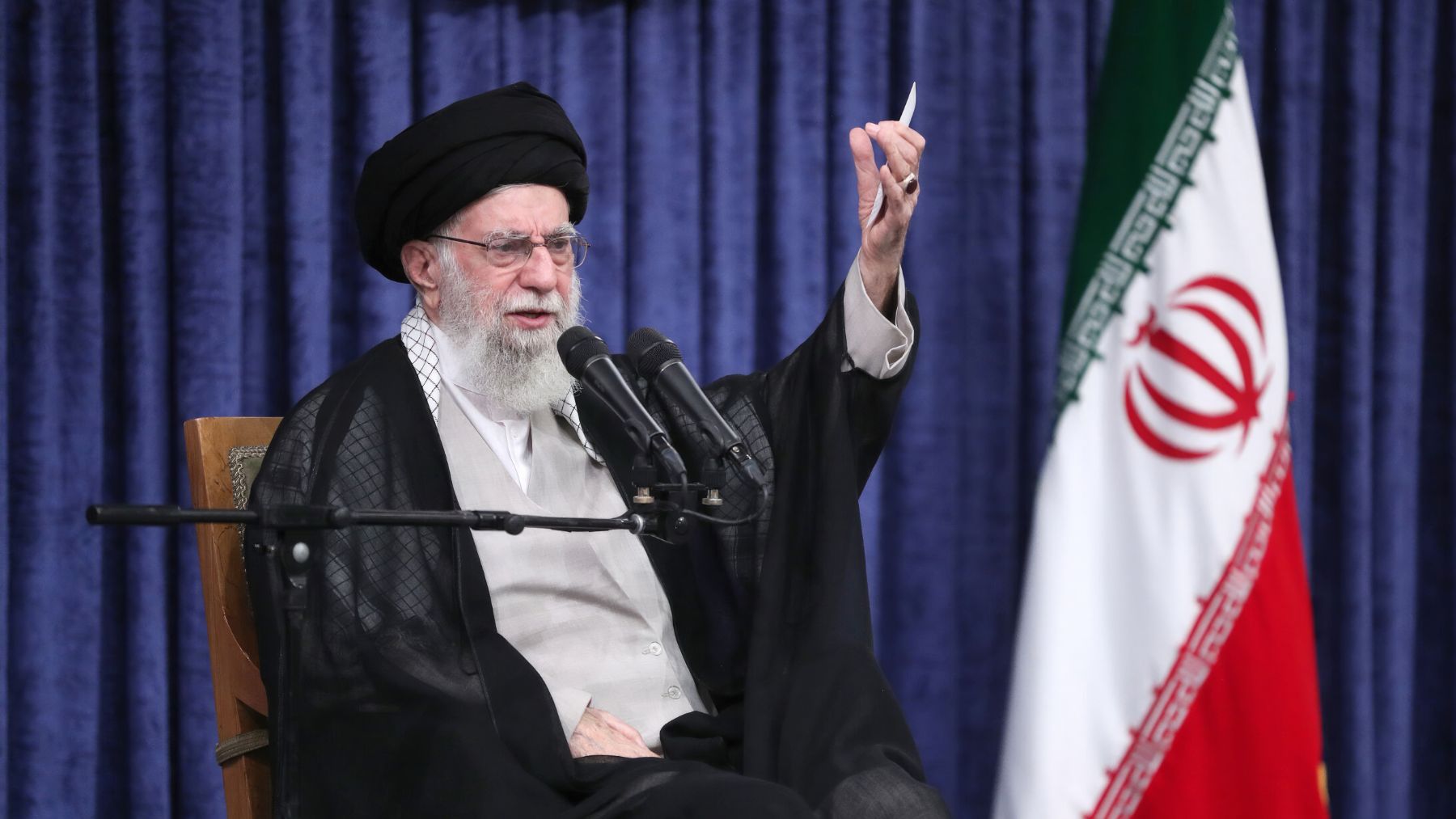 Quién es Alí Jamenei: edad, formación, su poder y todo sobre el líder de Irán