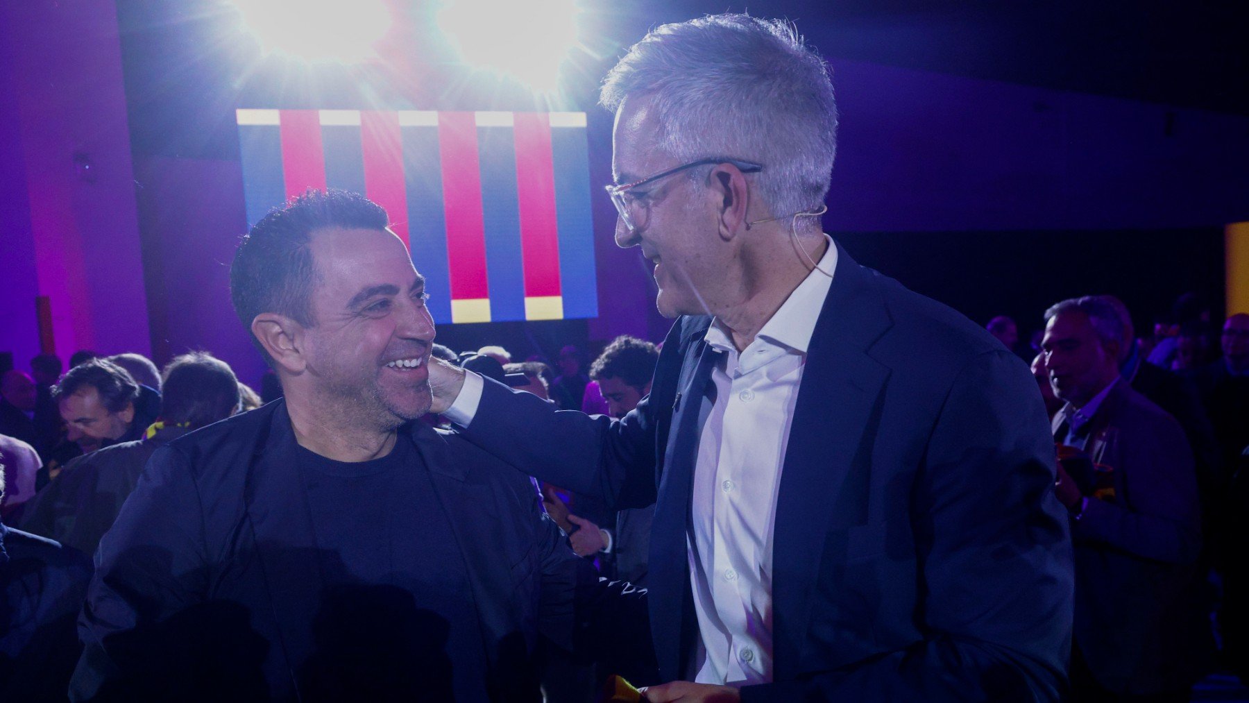 Xavi Hernández entra en la campaña de las elecciones en el Barcelona para ir en contra de Joan Laporta