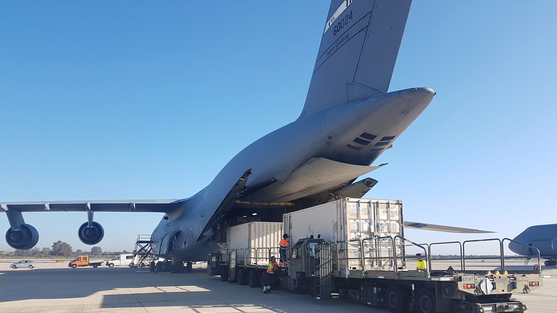 EEUU envía aviones cisterna de Rota y Morón a otros países tras negar Sánchez apoyo al ataque a Irán