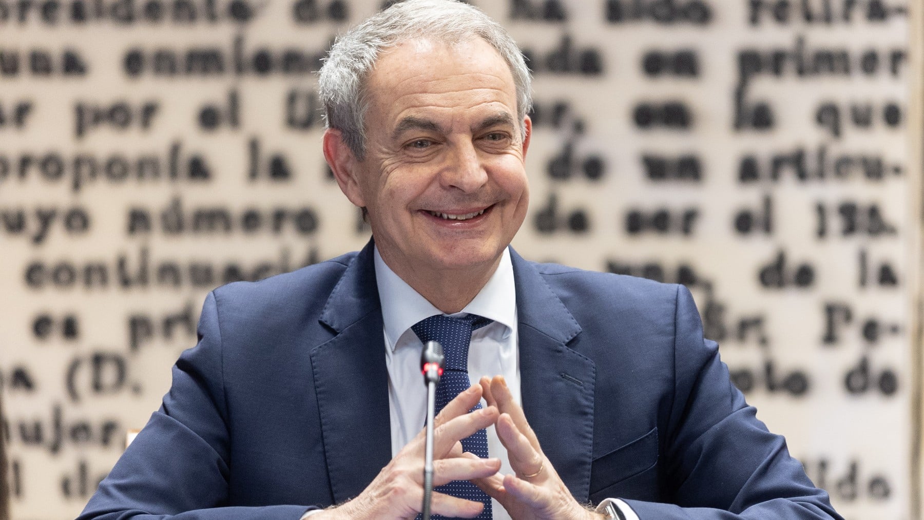 Zapatero reconoce que pidió al conseguidor a sueldo de Plus Ultra que pagara 198.000 € a sus hijas