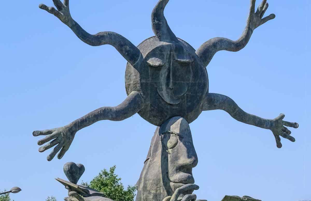 Edad Ripolles Escultura de Ripollés: estilo, obras y trayectoria del artista