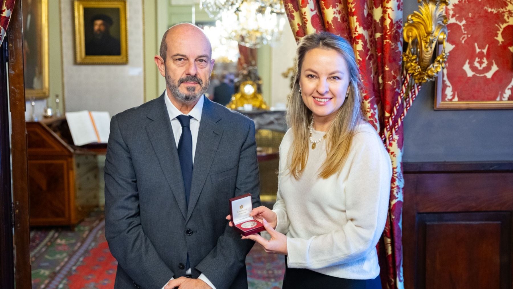 El Senado impulsa una declaración condenando las deportaciones ilegales de niños de Ucrania a Rusia