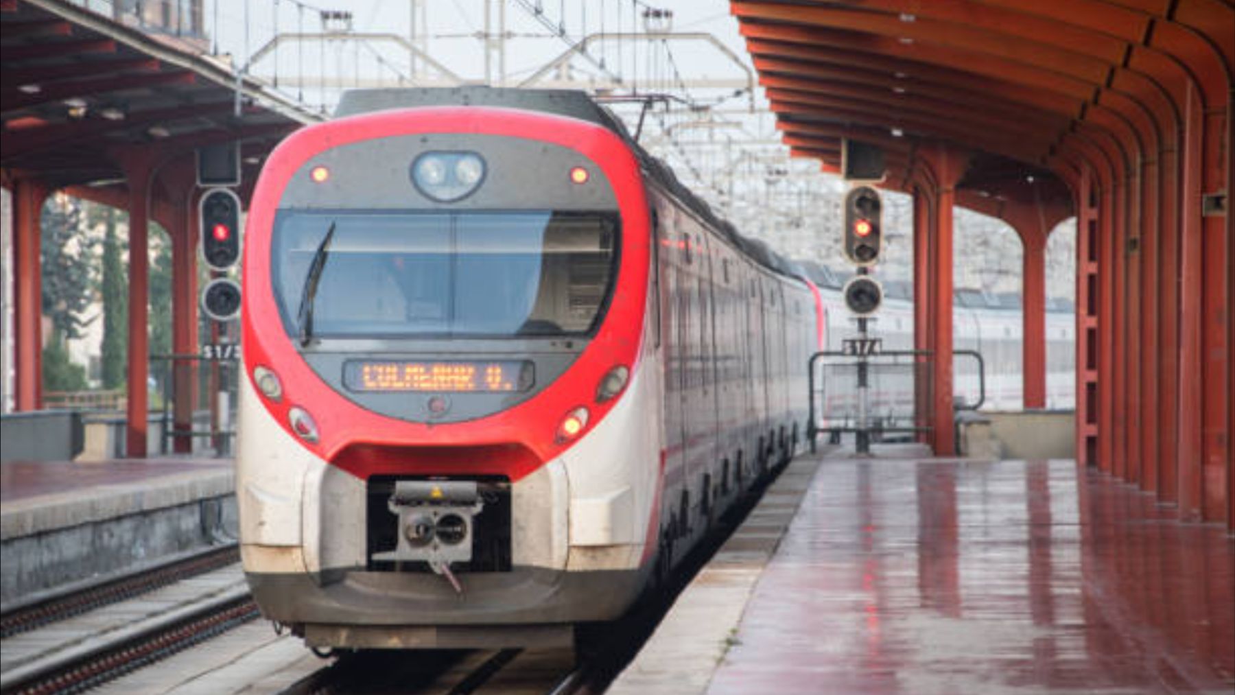 El giro de 180 grados en la C-5 de Cercanías de Madrid que te afecta hasta este día