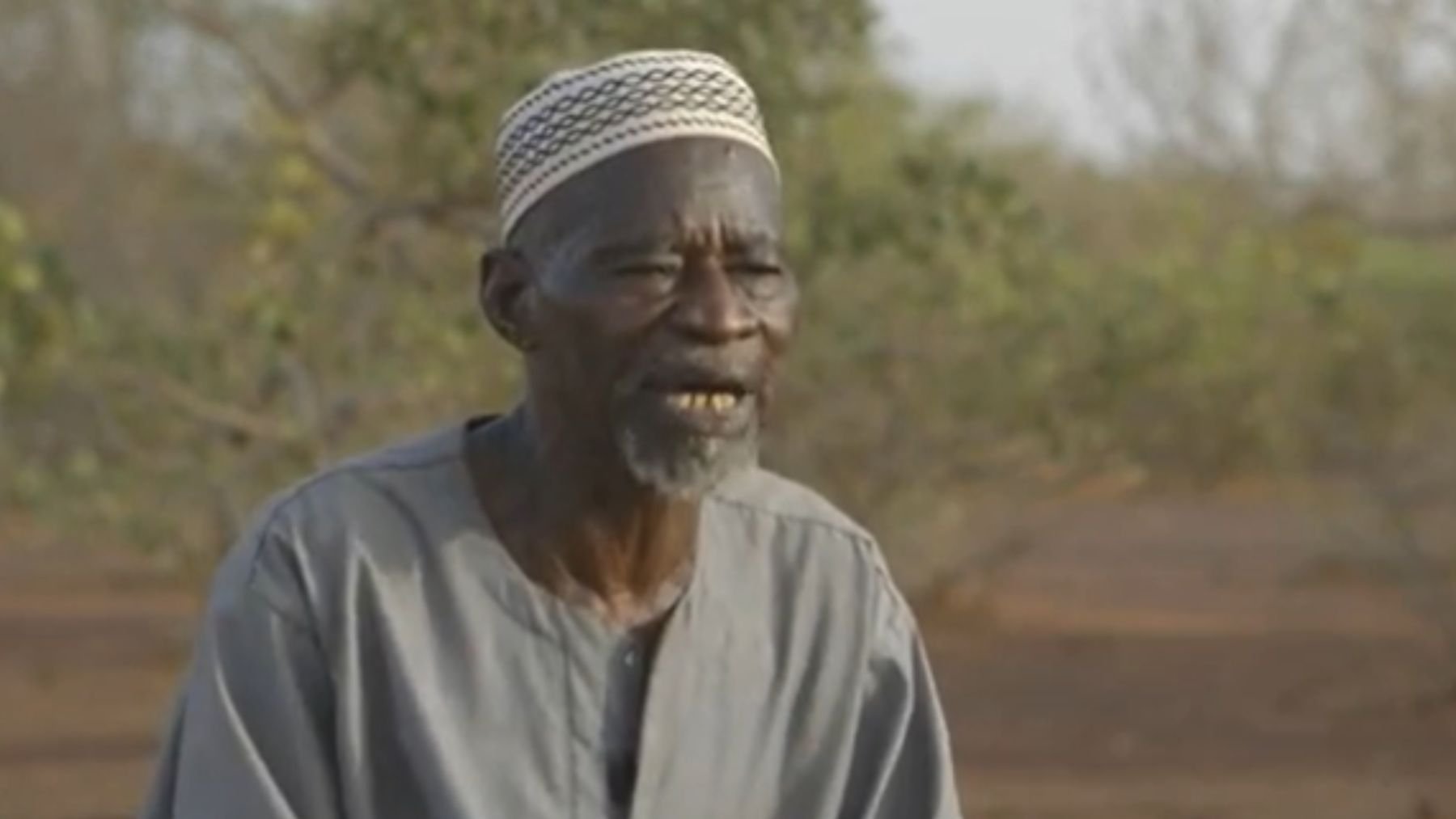 Un agricultor de Burkina Faso venció al desierto con una técnica de cultivo tradicional: hoy tiene 60 especies distintas