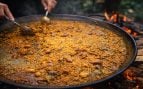 Truco para hacer la mejor paella, consejo de arrocero para hacer el mejor arroz, cómo hacer paella valenciana, por qué la paella tiene que ser fina, por qué no se mueve el arroz de la paella, consejos para hacer paella valenciana.