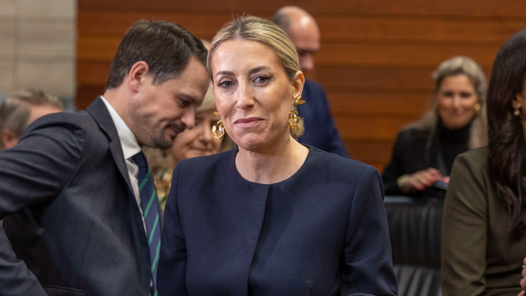 Guardiola pierde la investidura: Abascal culpa a Feijóo y el PP ataca a Vox por votar con el PSOE y Podemos