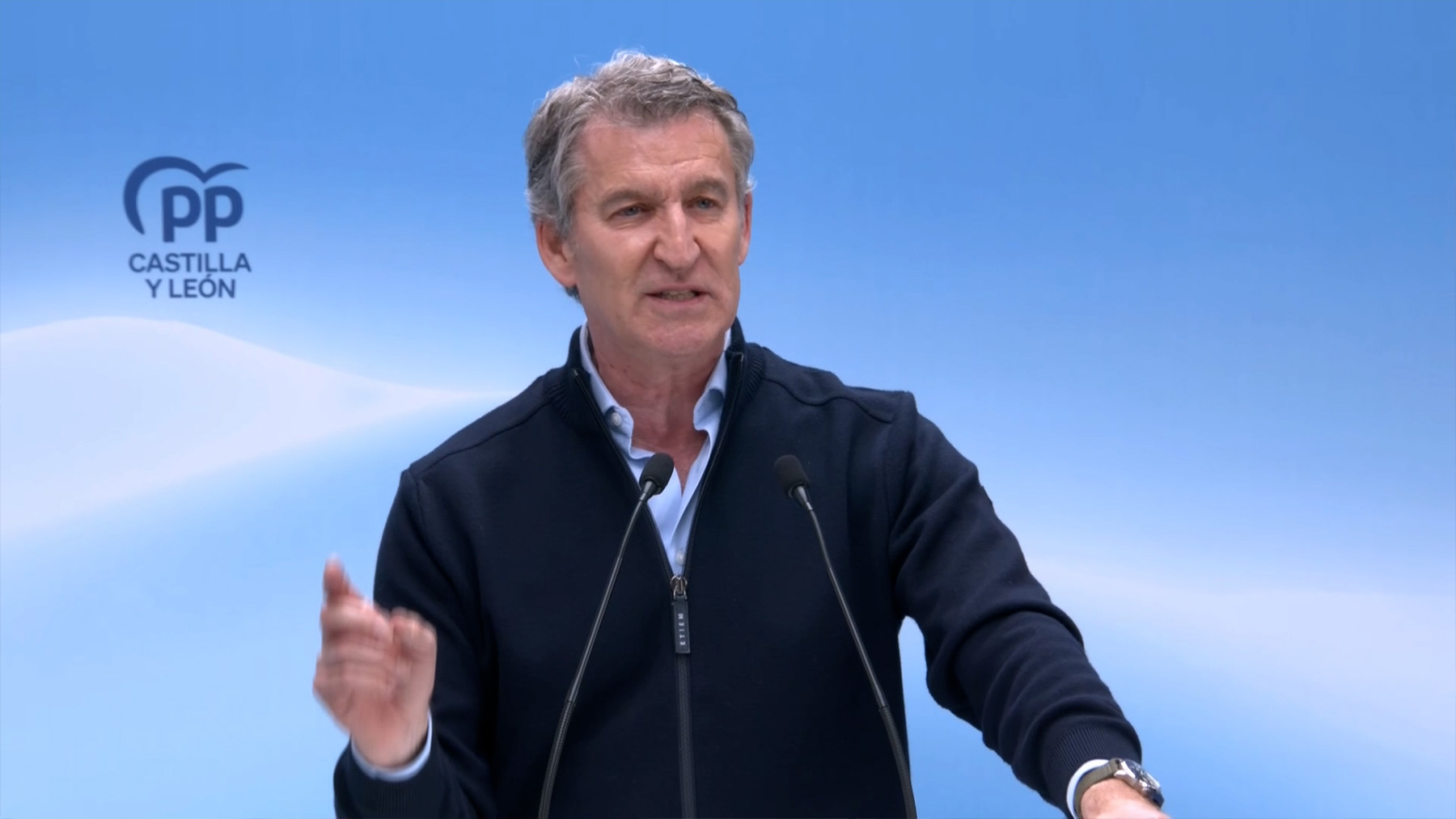 Feijóo retrata a Sánchez en el 8M: Ha hecho de España un lugar peor para la mujer