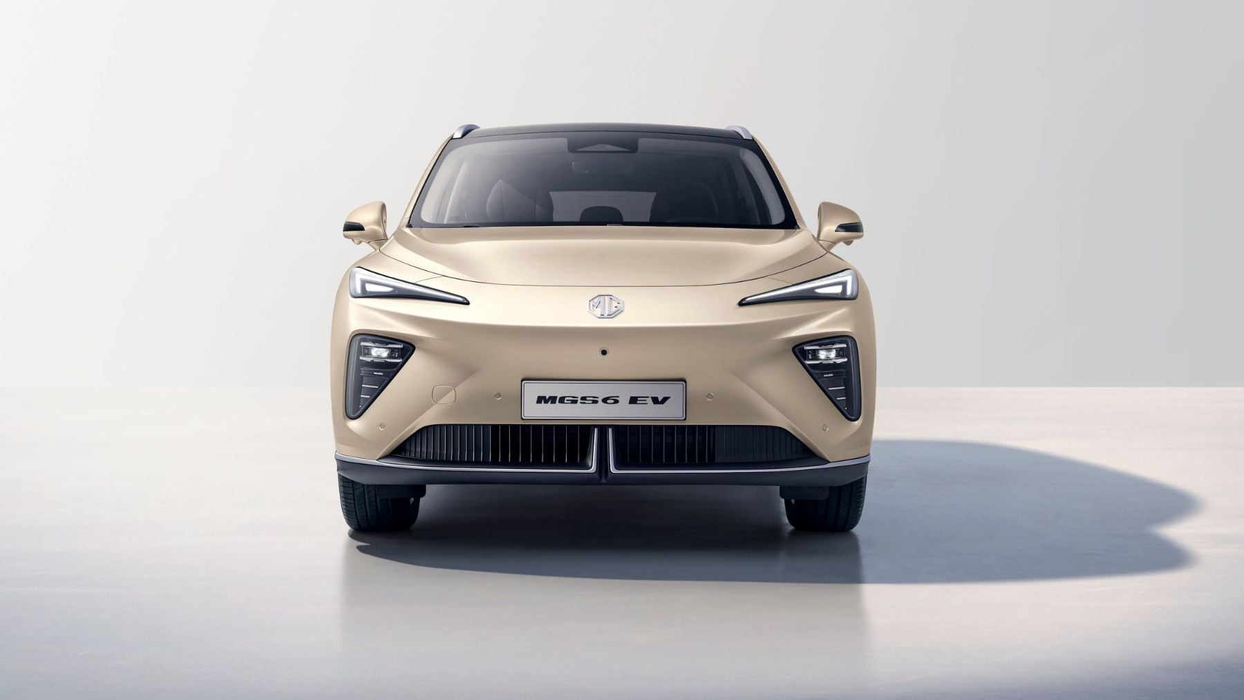 MG carga contra Sánchez por excluir a China de las ayudas a eléctricos: Es discriminación por procedencia