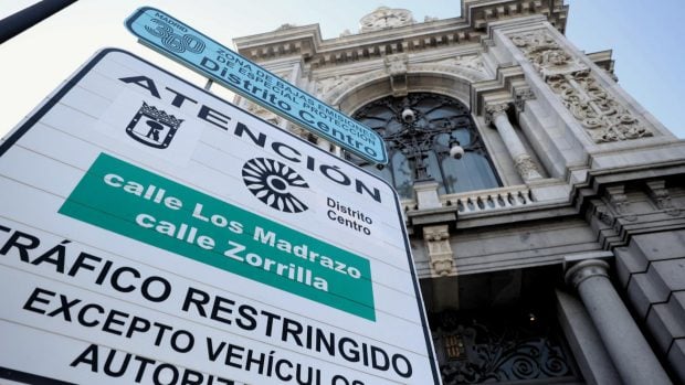 coches-sin-etiqueta-ambiental-madrid-panel