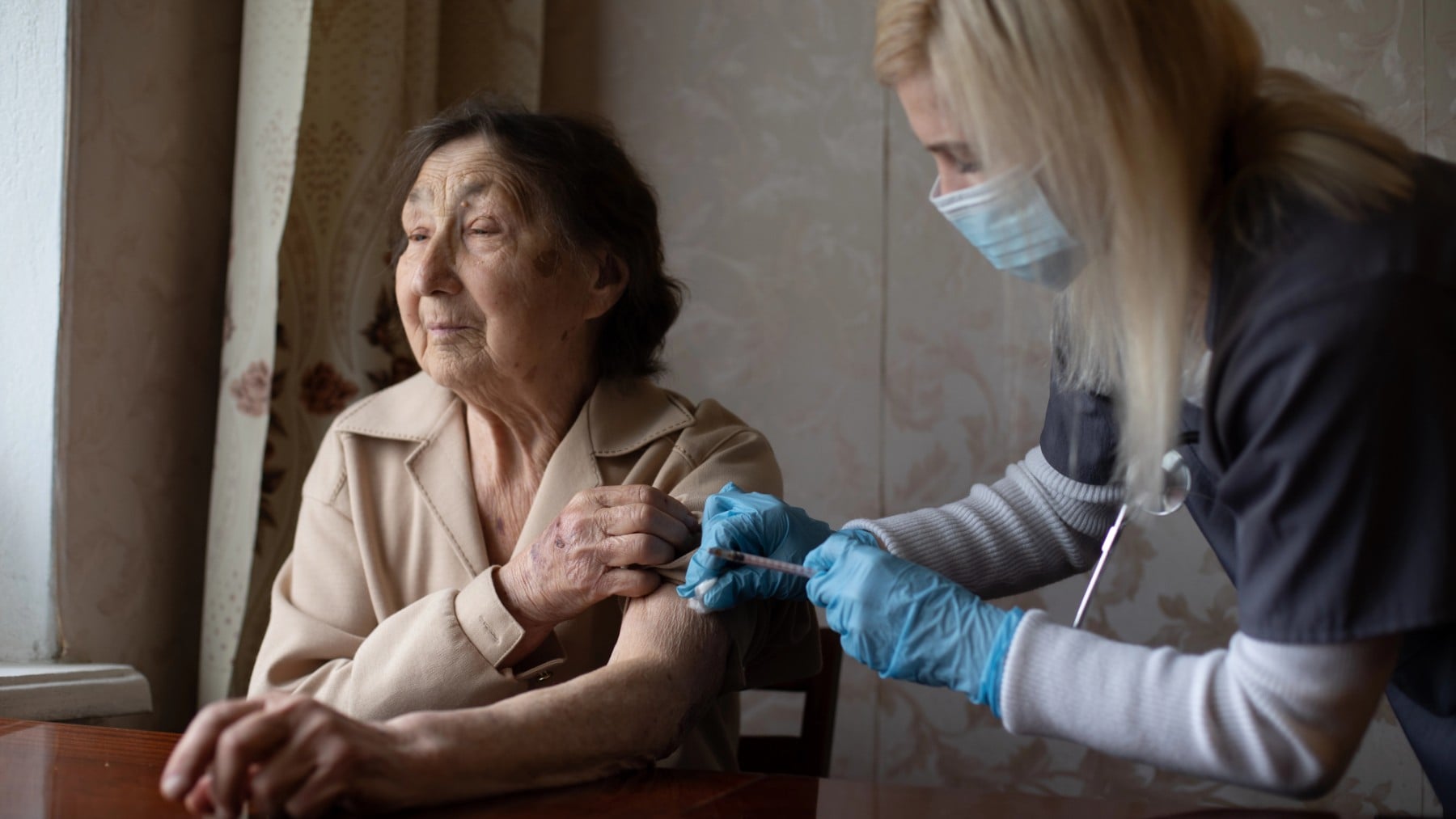 Un análisis de sangre detecta la demencia en mujeres hasta 25 años antes de los síntomas