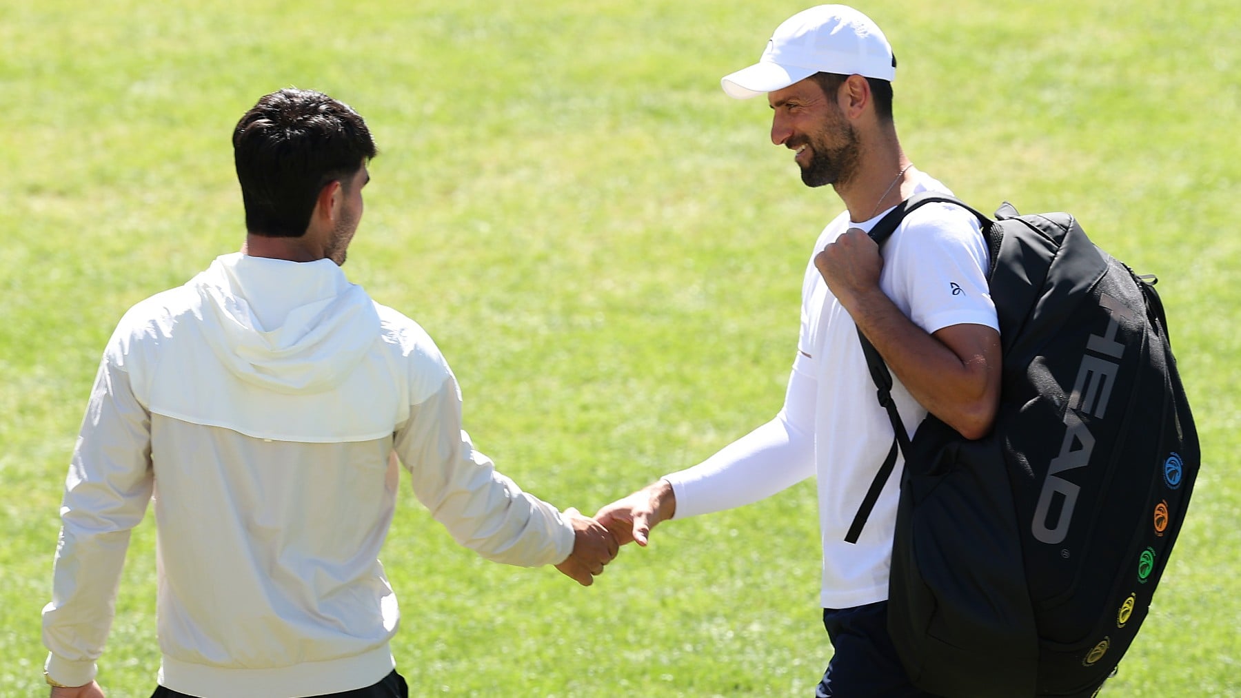 Djokovic también se inclina ante Alcaraz en el golf: ¿Hay algo en lo que no seas bueno?