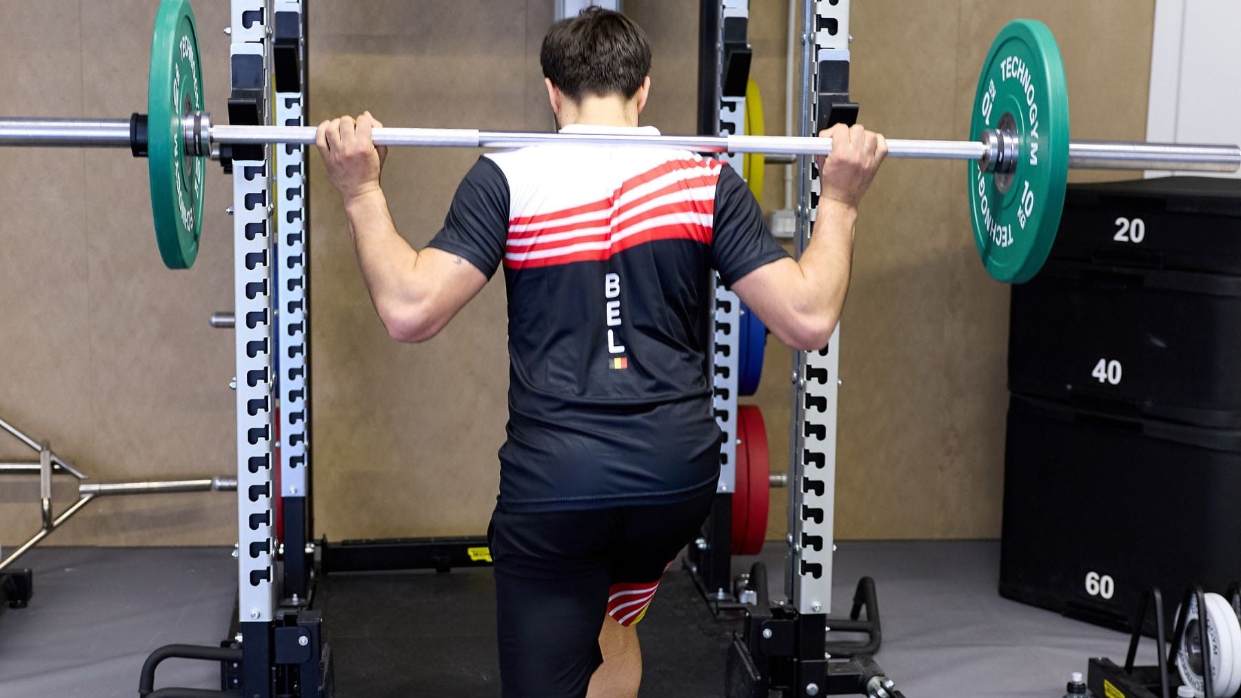 Hacer búlgaras está bien pero hay un ejercicio mucho mejor para marcar músculo antes del verano