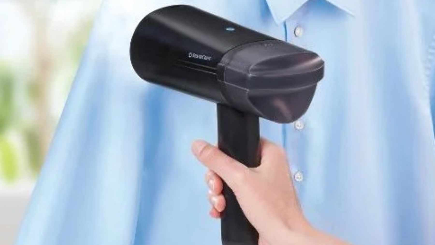 Adiós a las planchas aparatosas: Lidl arrasa con la plancha de vapor plegable más práctica y ocupa poco