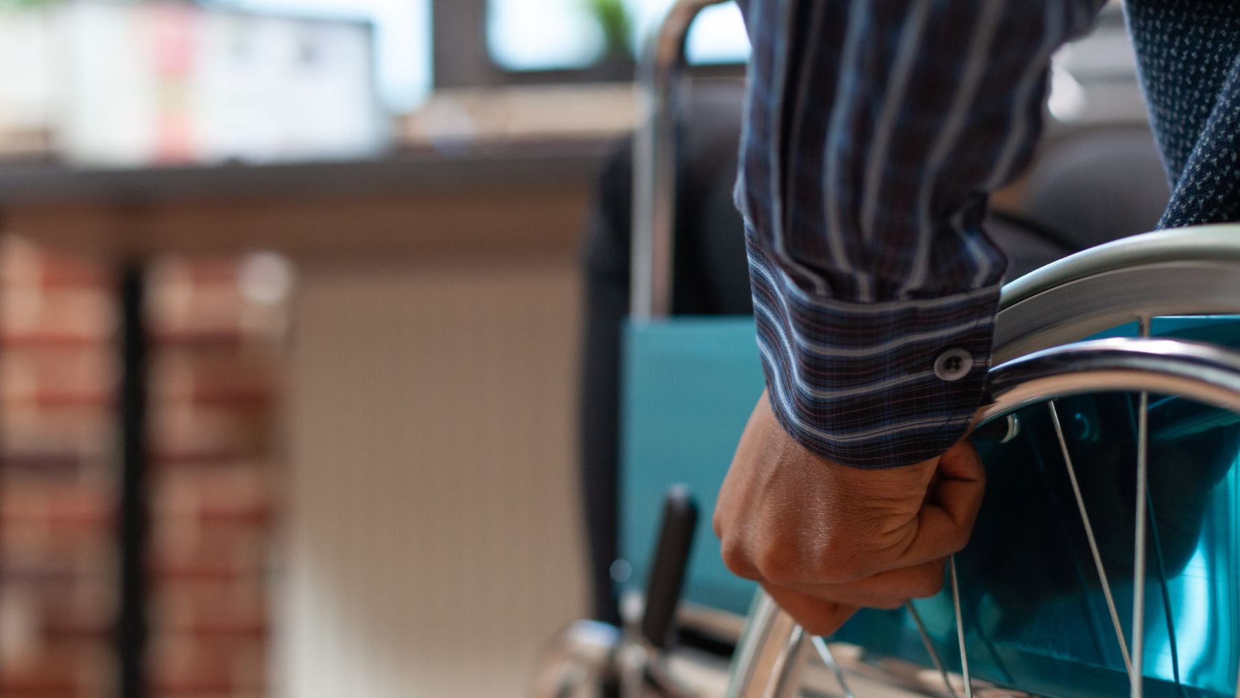 La Seguridad Social confirma el palo: te va a suspender la incapacidad permanente de inmediato