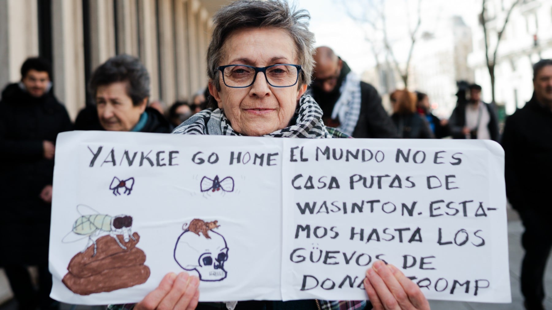Cánticos a favor de Irán y gritos contra Trump en la manifestación del