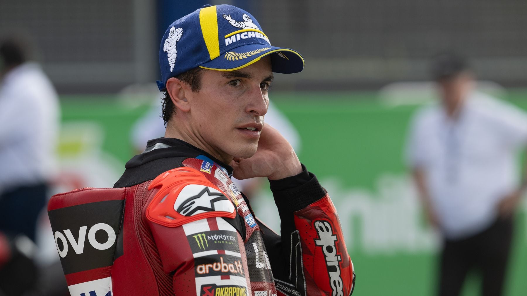 Márquez pone fecha a su retirada y se compara con Rossi: Llevo unas cuantas operaciones...