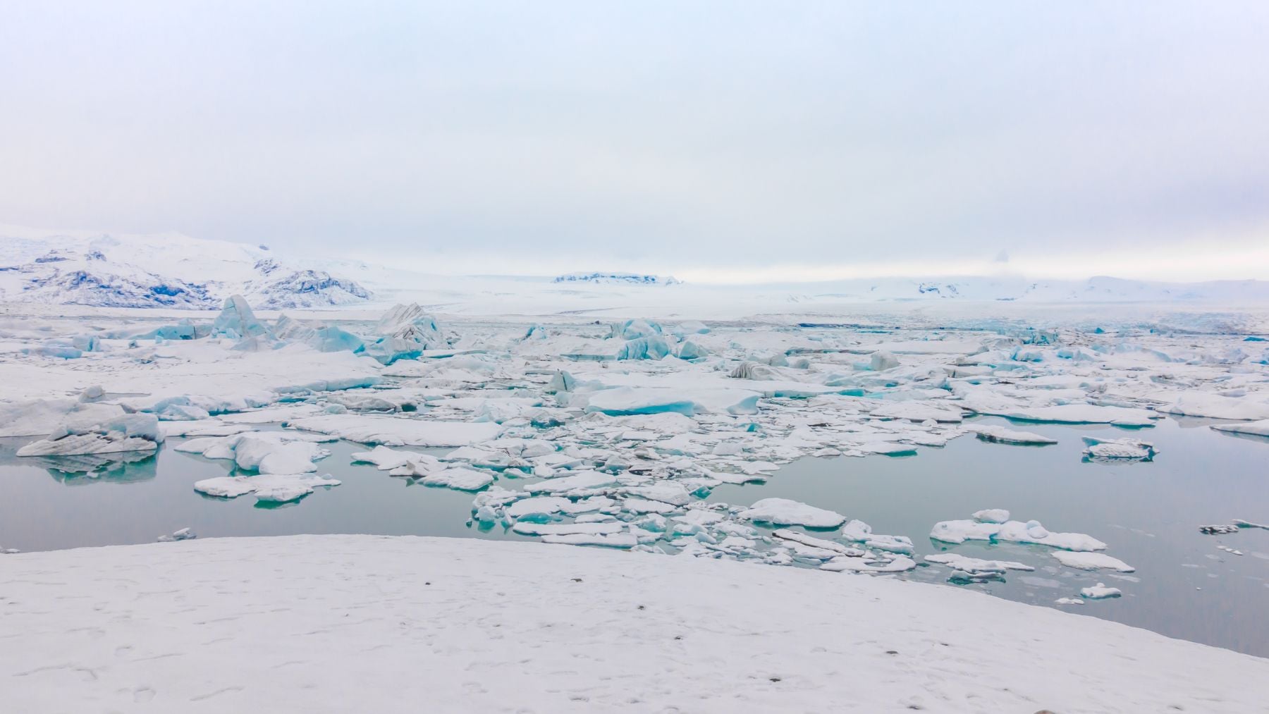 Conmoción entre los geólogos: emerge bajo el hielo del Ártico un aliado sorprendente contra el cambio climático