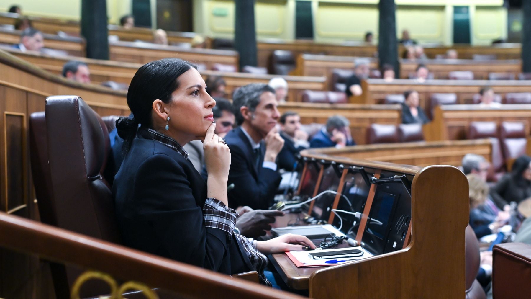 El PSOE vota ‘no’ a prohibir que los terroristas de ETA den clase a menores de edad