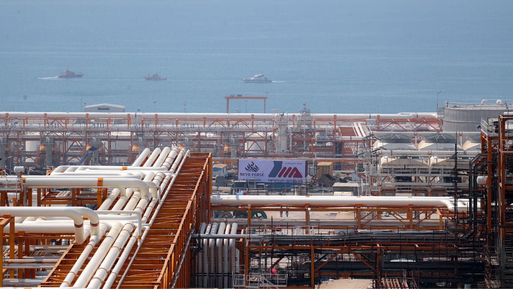 EEUU e Israel enfadan a Qatar al atacar el mayor yacimiento de gas del mundo que comparte con Irán