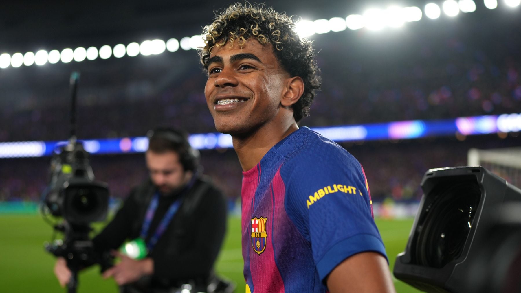 Lamine Yamal iguala un récord de Mbappé en la Champions tras su gol al Newcastle de penalti