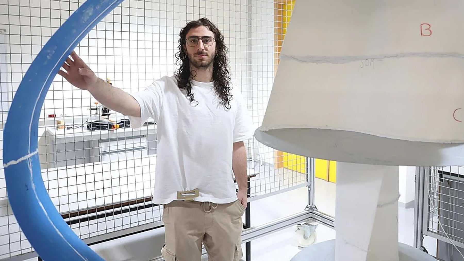 Bienvenidos al futuro: un estudiante de Murcia imprime en 3D un aerogenerador que gira incluso con poco viento