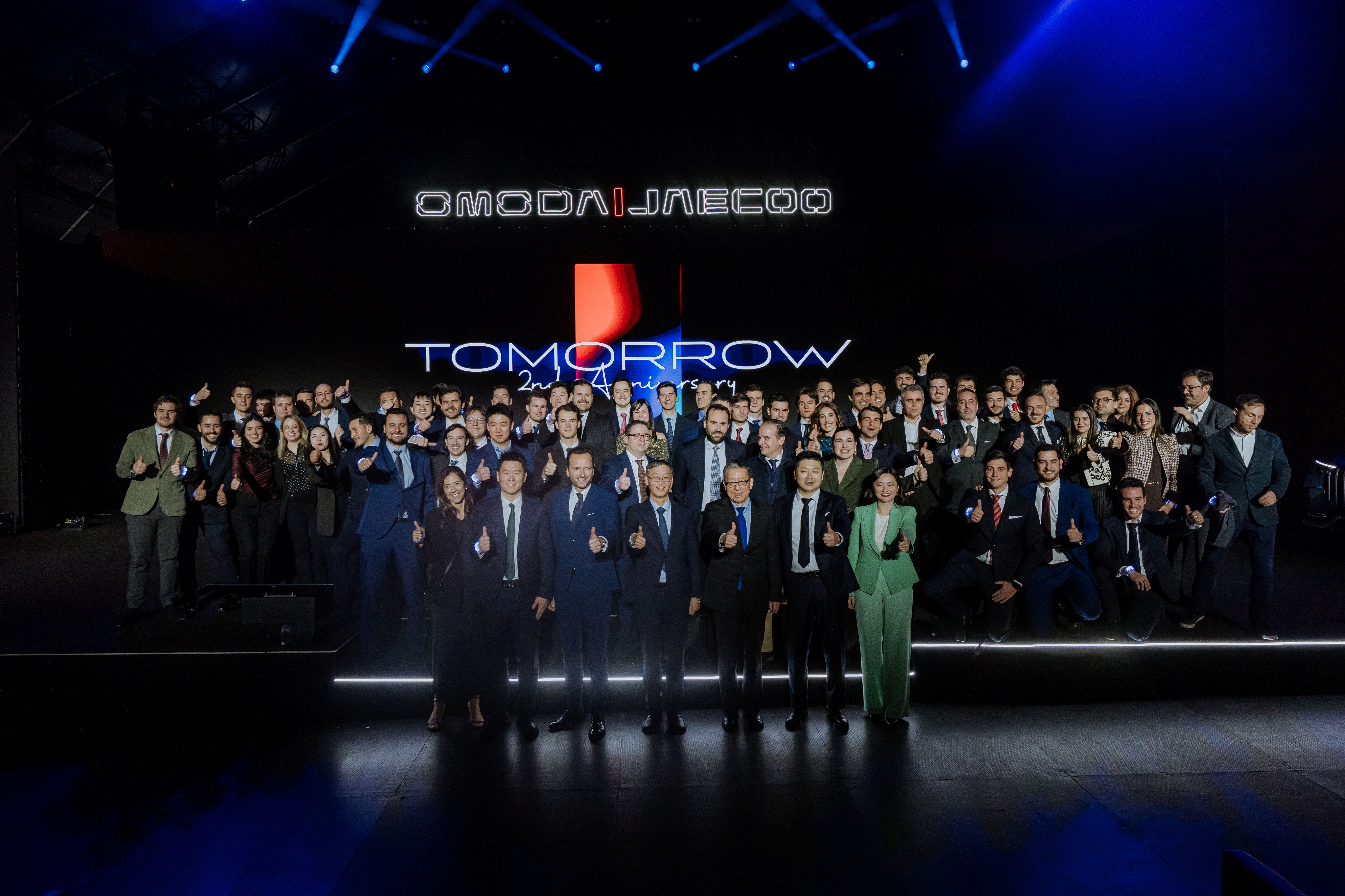 OMODA & JAECOO celebra su segundo aniversario en España con el debut del nuevo JAECOO 8 SHS.