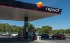 ¿Cómo ahorrar al repostar? Repsol aumenta sus descuentos en combustibles hasta el 6 de abril
