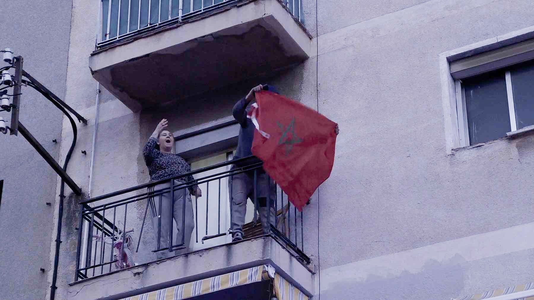 Banderas marroquíes, gritos de Palestina libre y amenazas de cóctel molotov contra simpatizantes de Vox en Bonavista (Tarragona)