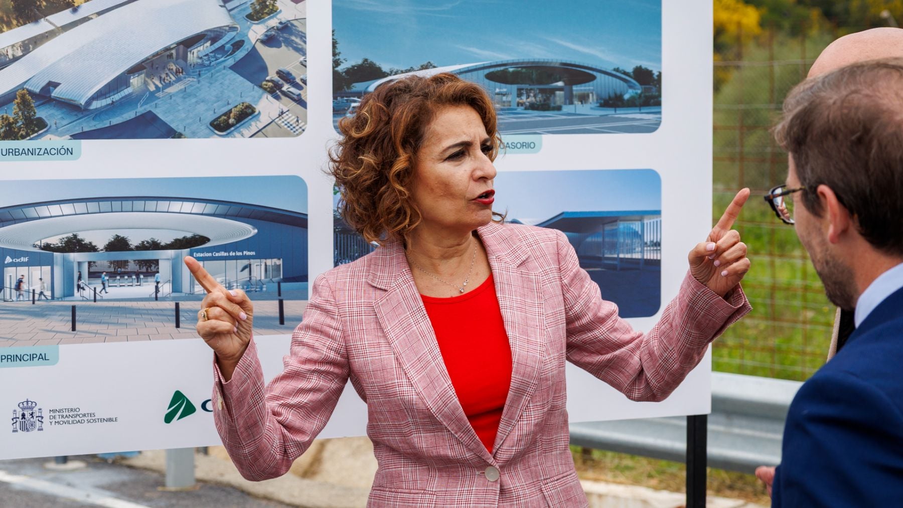 Montero dice que el circo de Sumar para retrasar el Consejo de Ministros fue para tener debates inteligentes