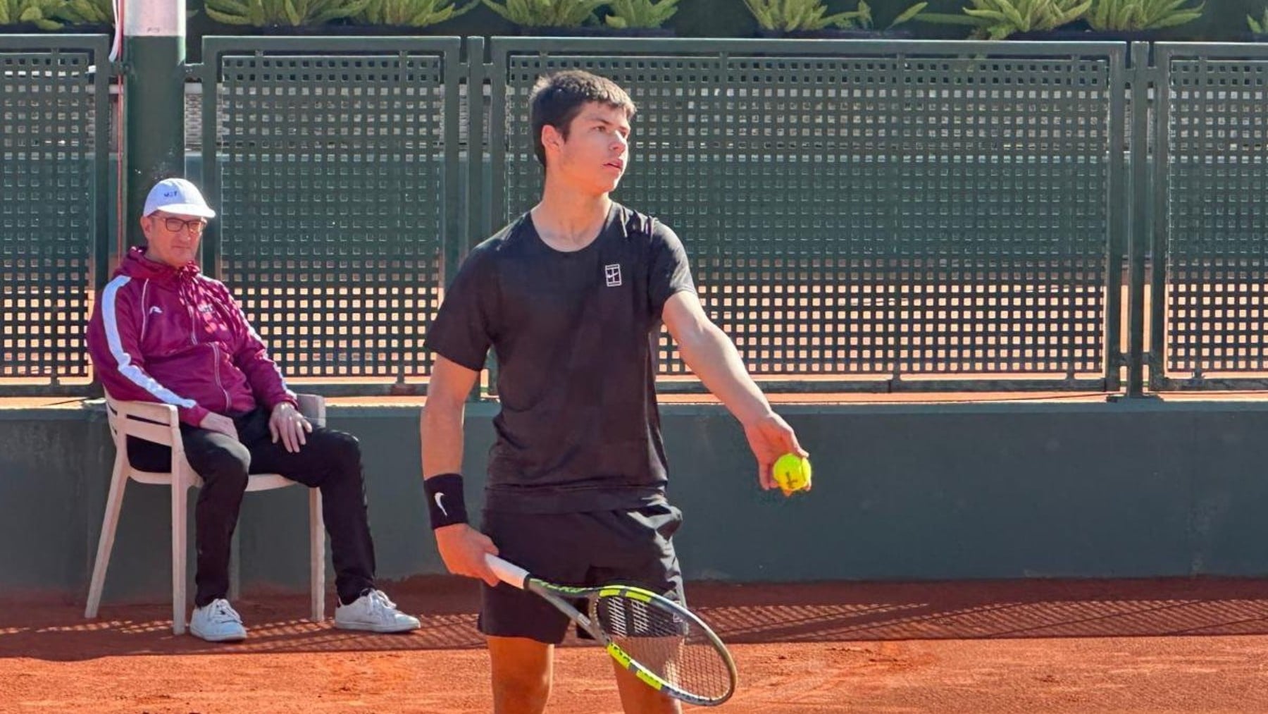 Carlos Alcaraz tiene heredero: su hermano Jaime es campeón sub-15 del challenger de Murcia