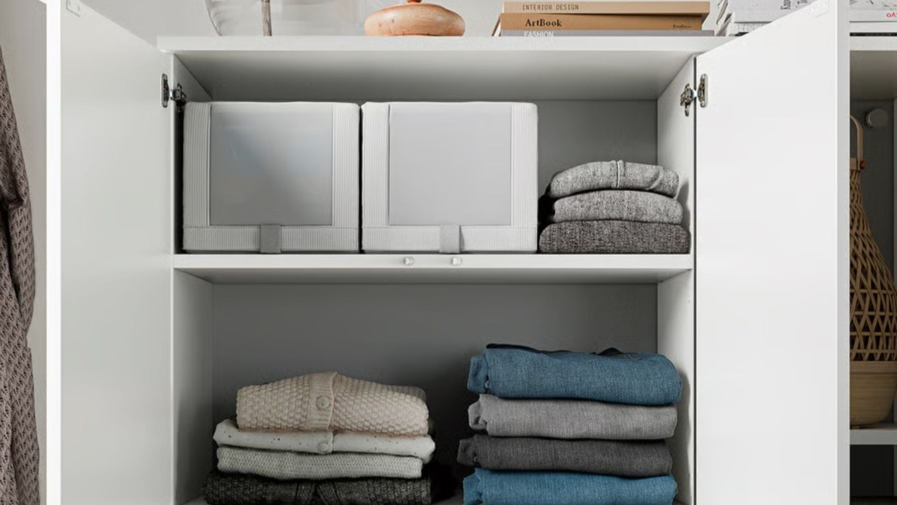 IKEA se pasa el juego con el organizador para guardar las botas altas y no ocupen espacio hasta el invierno que viene