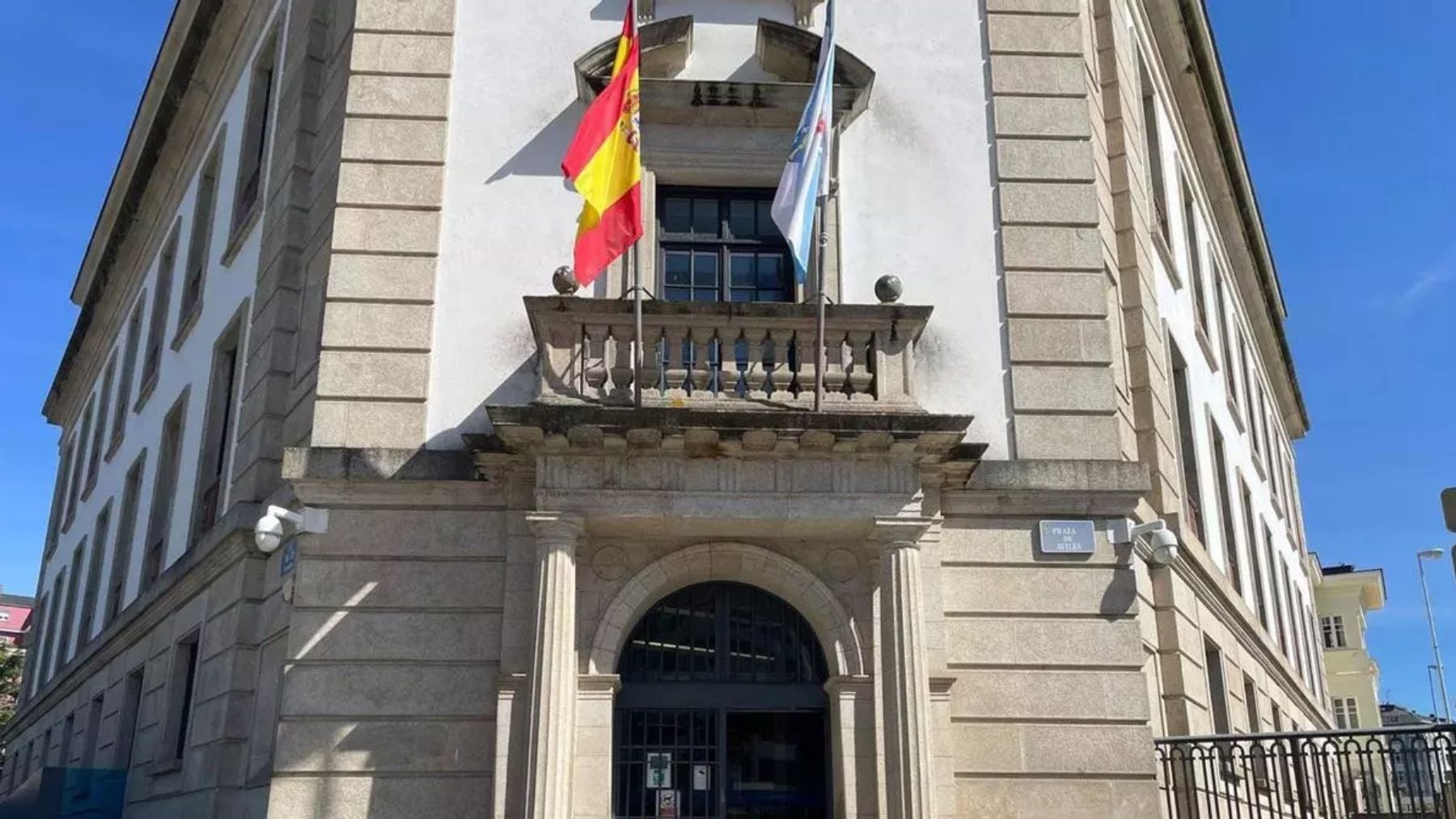 A juicio una madre en Lugo por robar la herencia de su hijo para pagarse una cirugía estética en Turquía