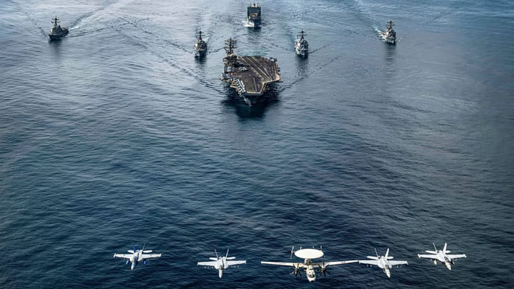 La última misión en la 4º Flota de EEUU del Nimitz, su portaaviones insigna durante más de 50 años