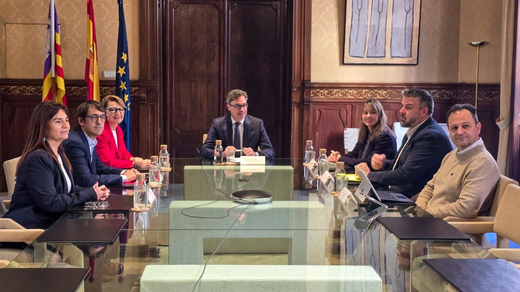 El paquete de ayudas del Govern balear por la guerra se destinará al transporte, sector primario y familias