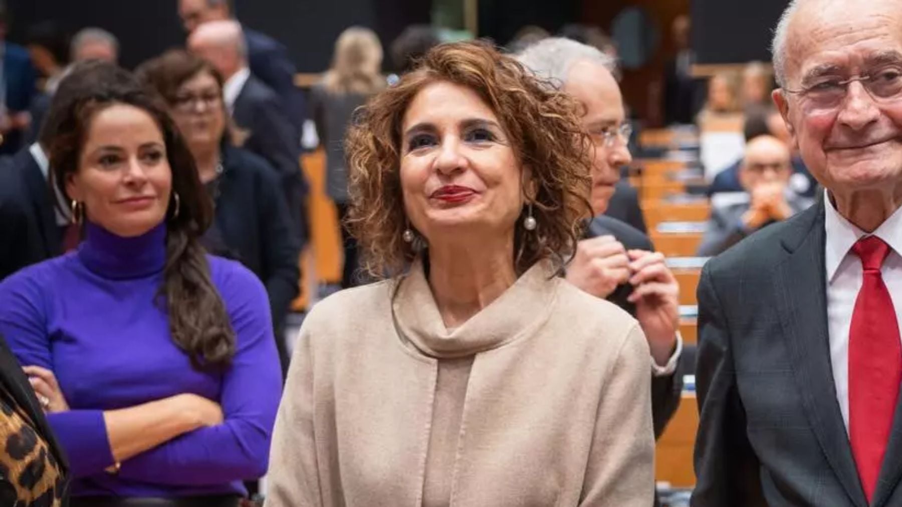 El Gobierno rompe en 2025 su récord de ingresos por impuestos: 500.000 millones, 41.000 millones más