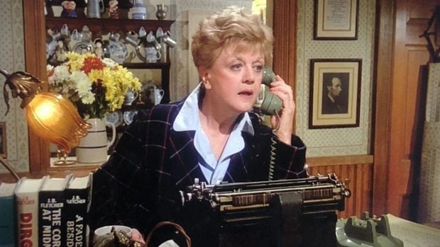 escrito un crimen Curtis