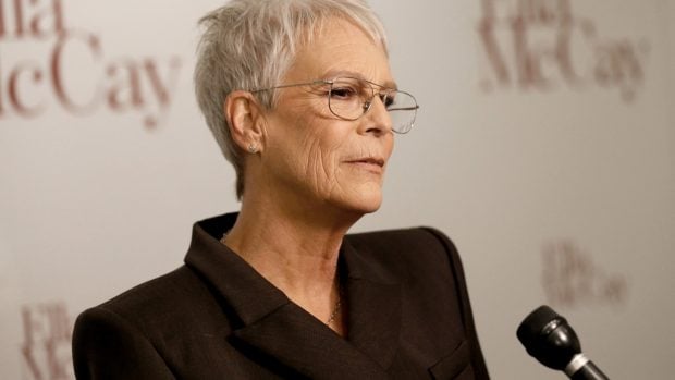 escrito un crimen Curtis