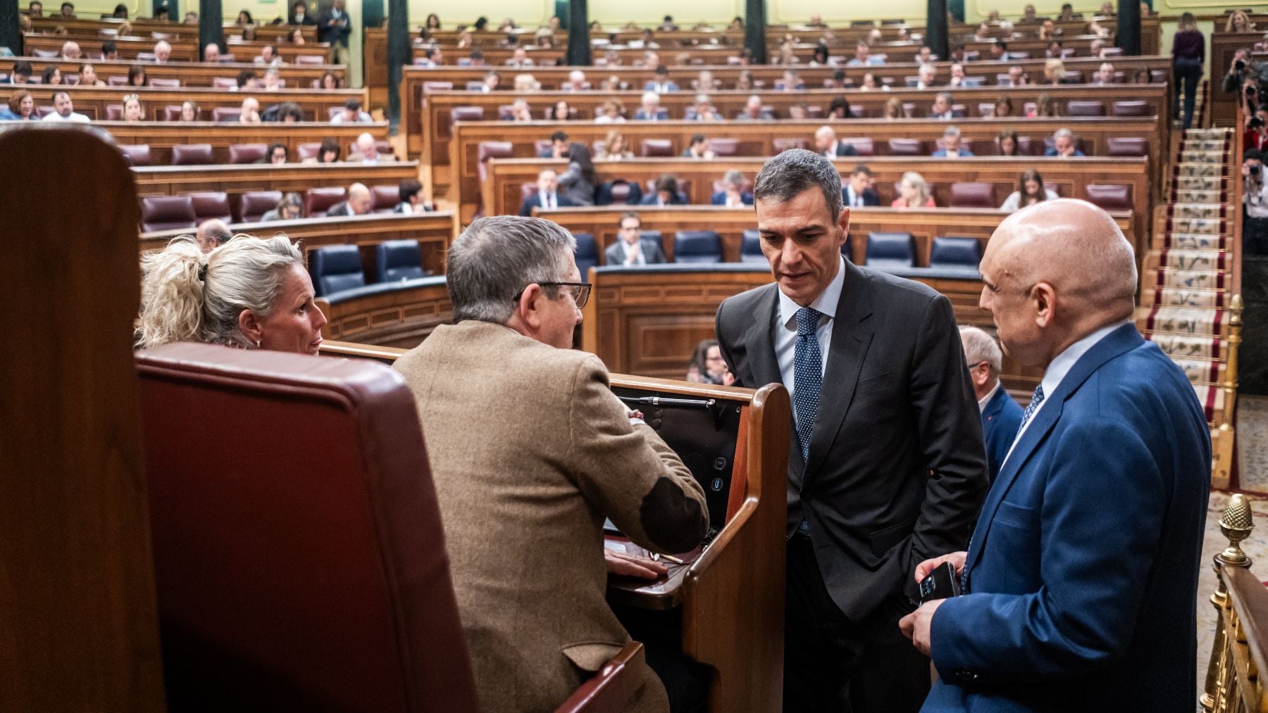 Sánchez logra que el Congreso convalide su decreto anticrisis con el apoyo de Junts y la abstención del PP