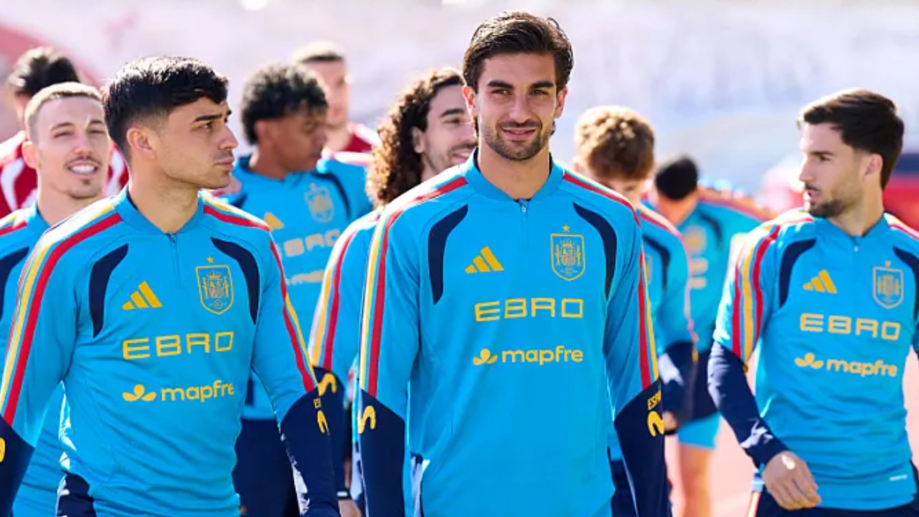 Los ‘vampiros’ visitan a la selección española en Las Rozas